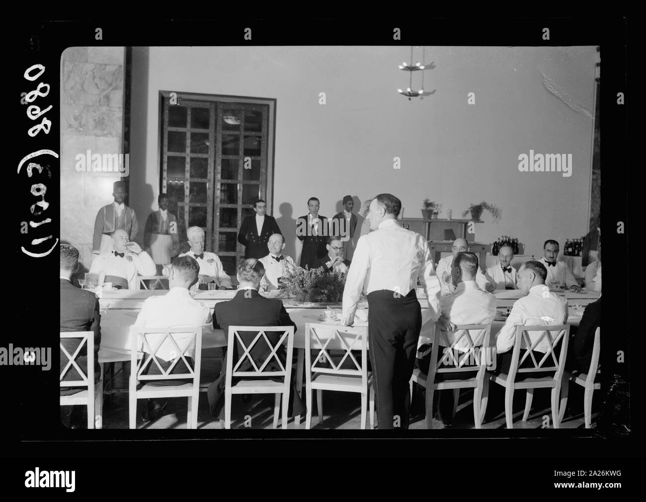 Banchetto di polizia, King David Hotel, Col. Saunders facendo un discorso, 20 maggio 1939 Foto Stock