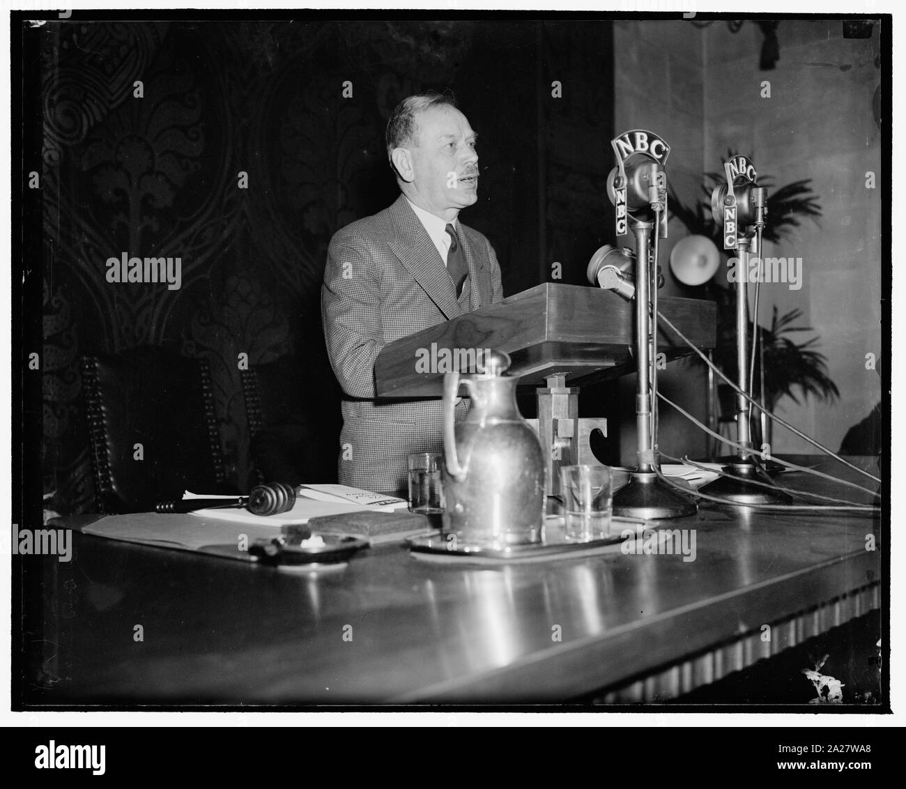 Prexy del canadese Camera di Commercio parla alla riunione annuale degli Stati Uniti Camera. Washington, 2 maggio. J. Stanley McLean, Presidente del canadese della Camera di Commercio, fu un altoparlante oggi presso la ventisettesima riunione annuale degli Stati Uniti Camera di Commercio Foto Stock