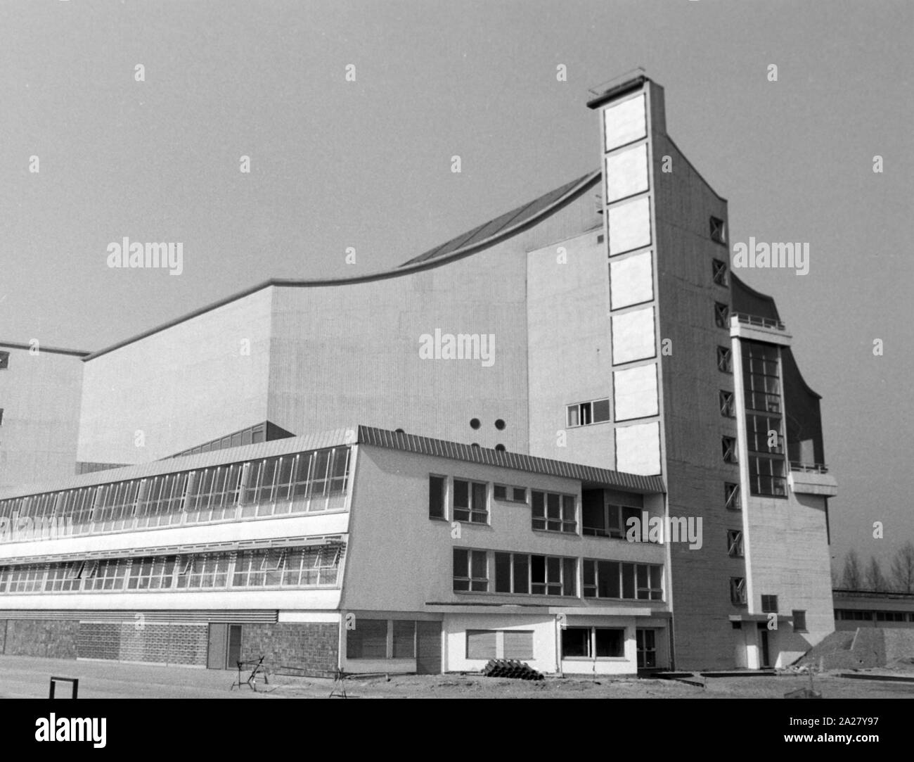 Das Studio für Elektroakustische Musik, neben der Akademie der Künste Hanseatenweg im a Berlino, Deutschland 1963. Studio for electro acoustic music accanto all'Accademia delle arti a Hanseatenweg a Berlino, Germania, 1963. Foto Stock