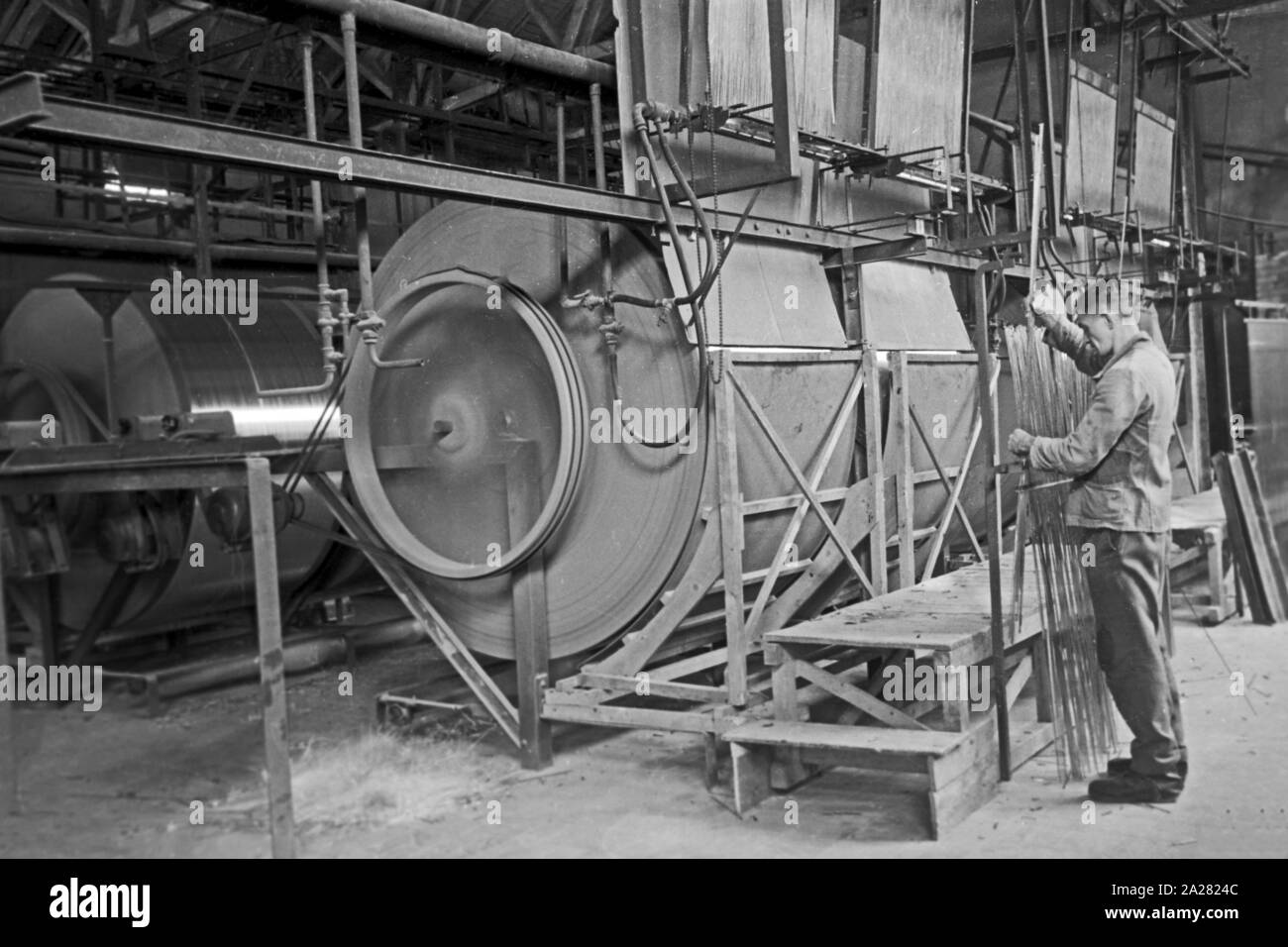 Puppenwerk Lauscha in Turingia, 1940-50s. La bambola nella factory di Lauscha, Turingia, 1940-50s Foto Stock