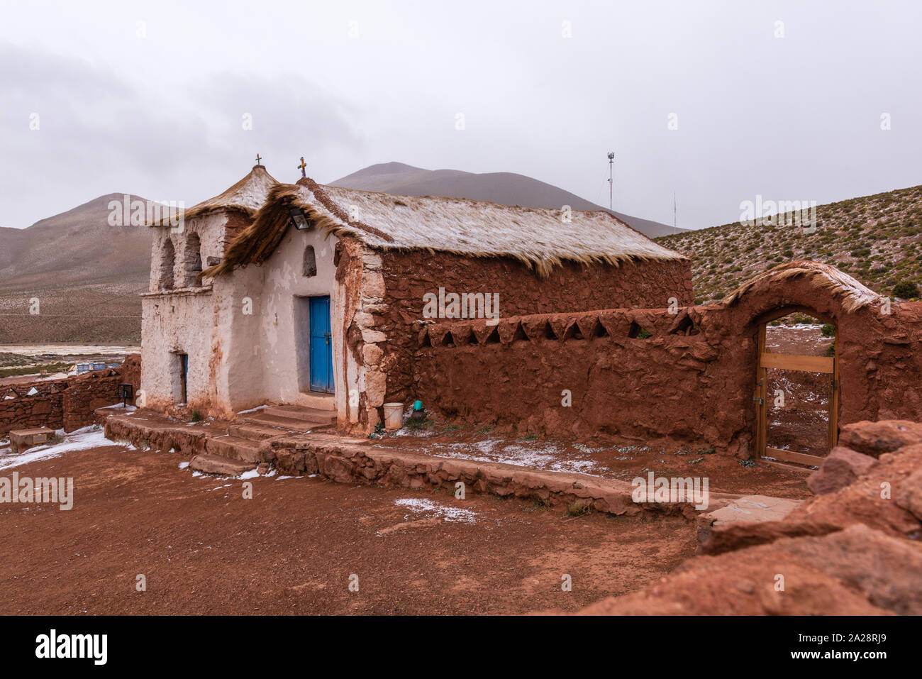 Deboli nevicate nel villaggio andino di MACHUCA (2004), altitudine di circa 4.000 m, San Pedro de Atacama, Región de Antofagasta, Repubblica del Cile America Latina Foto Stock