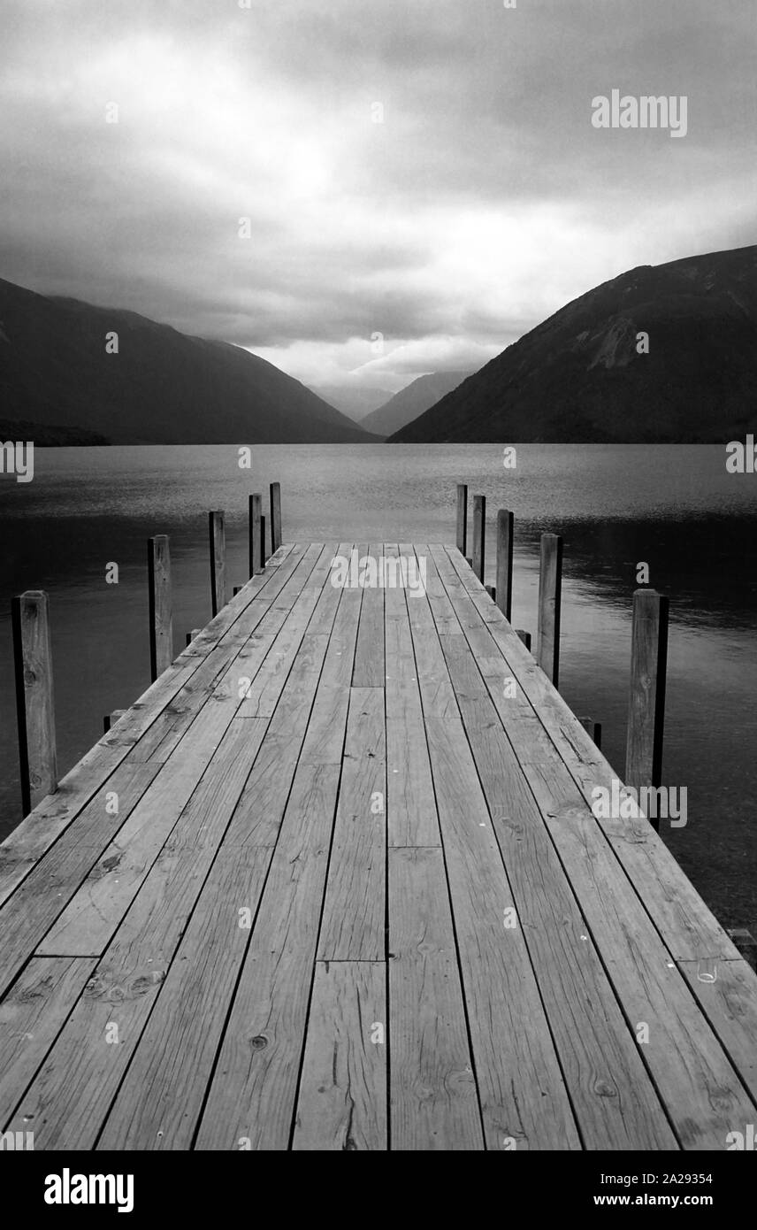 Jetty, Lago Rotoiti, Nelson Lakes National Park, Isola del Sud, Nuova Zelanda Foto Stock