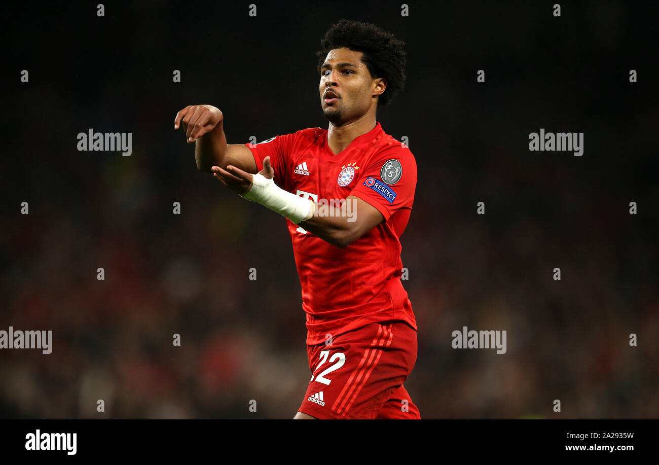 Il Bayern Monaco di Baviera Serge Gnabry punteggio celebra il suo lato il terzo obiettivo del gioco durante la partita della UEFA Champions League a Tottenham Hotspur Stadium, Londra. Foto Stock