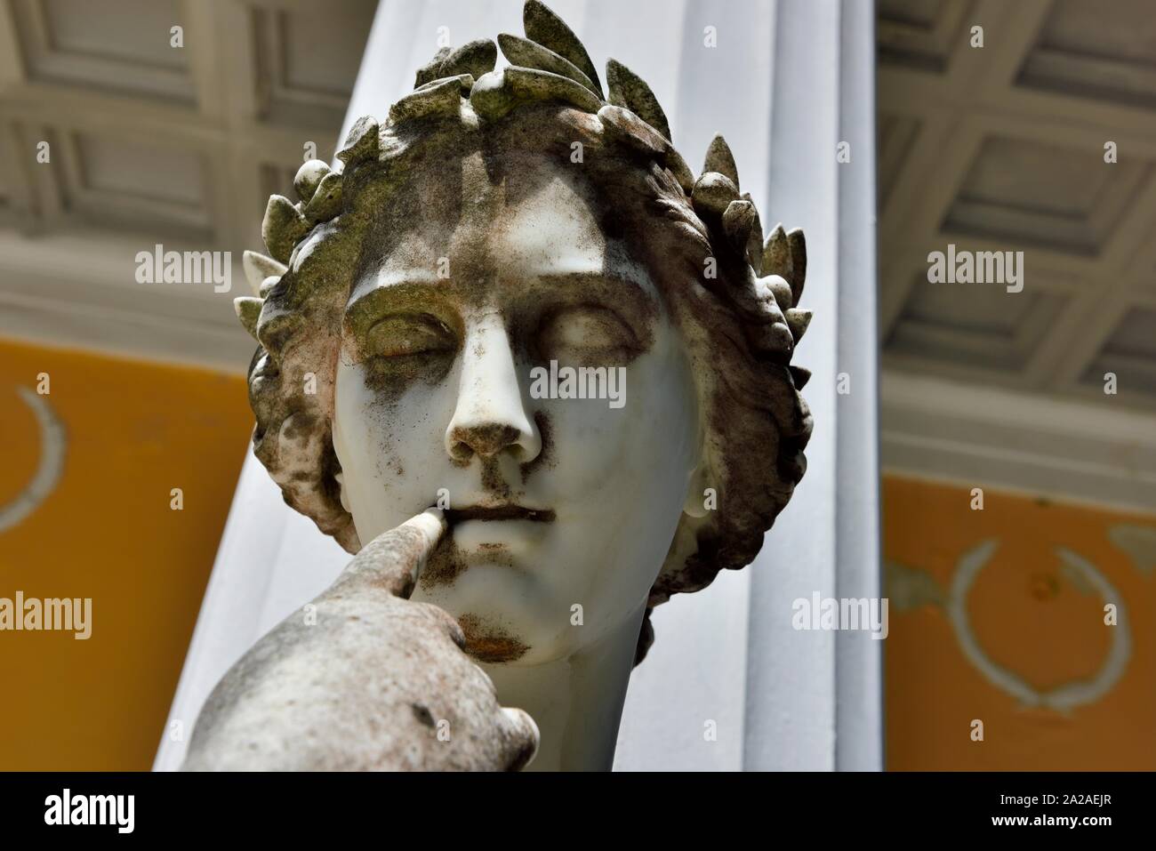 Statua di Pietra di Calliope, Palace,Gastouri,l'isola di Corfù, isole Ionie, Grecia Foto Stock