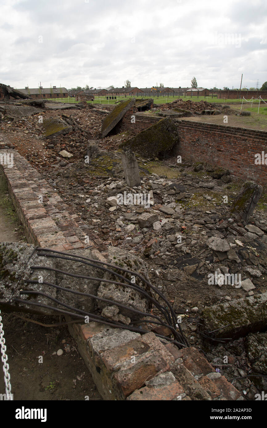 Resti della camera a gas, Auschwitz-Birkenau, ex tedesco campo di lavoro e sterminio nazista, Oswiecim, Polonia. Foto Stock