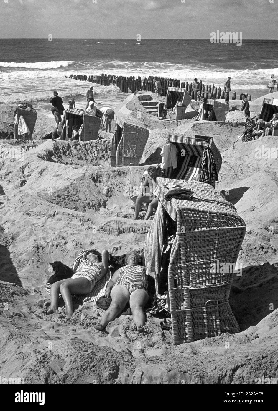 bagnanti ad asnières - 7 Bagnanti vintage immagini e fotografie stock ad alta risoluzione - Alamy