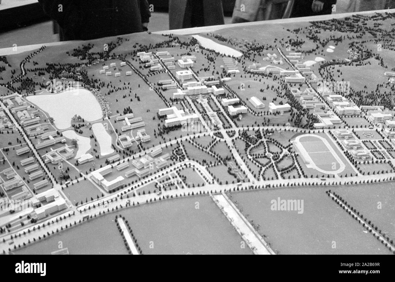 La città durante la Fiera di primavera 1960. Modello di una città. Foto Stock