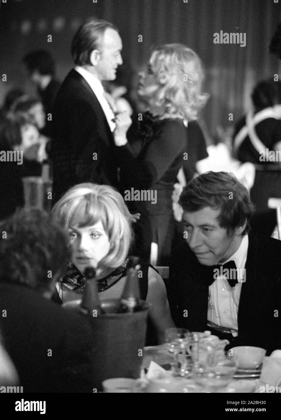 Il francese Serge Gainsbourg presso il film tedesco Ball 1974 nel Bayerischer Hof. Foto Stock