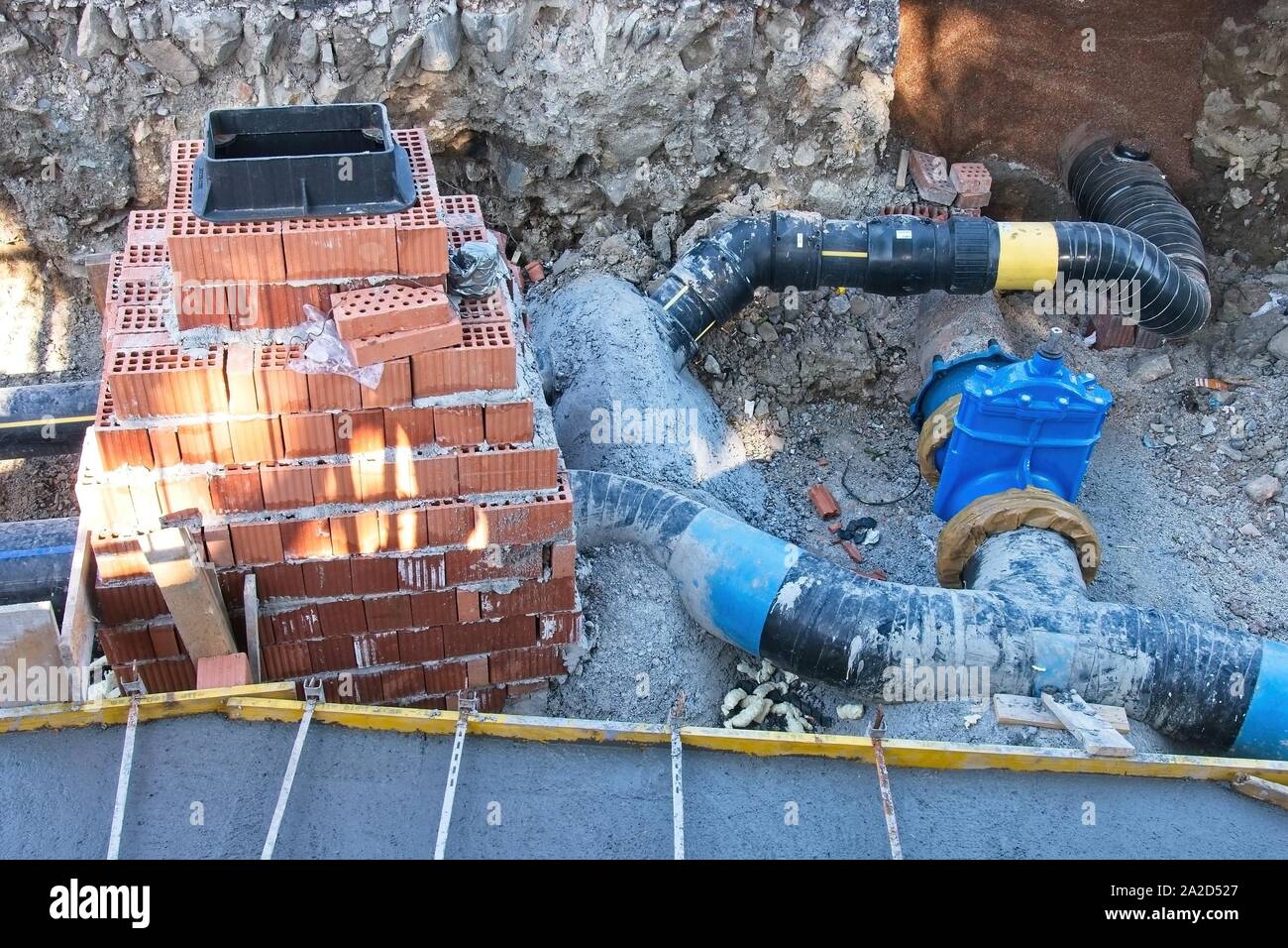 Idro - lavori di costruzione, la ricostruzione della rete fognaria. Foto Stock