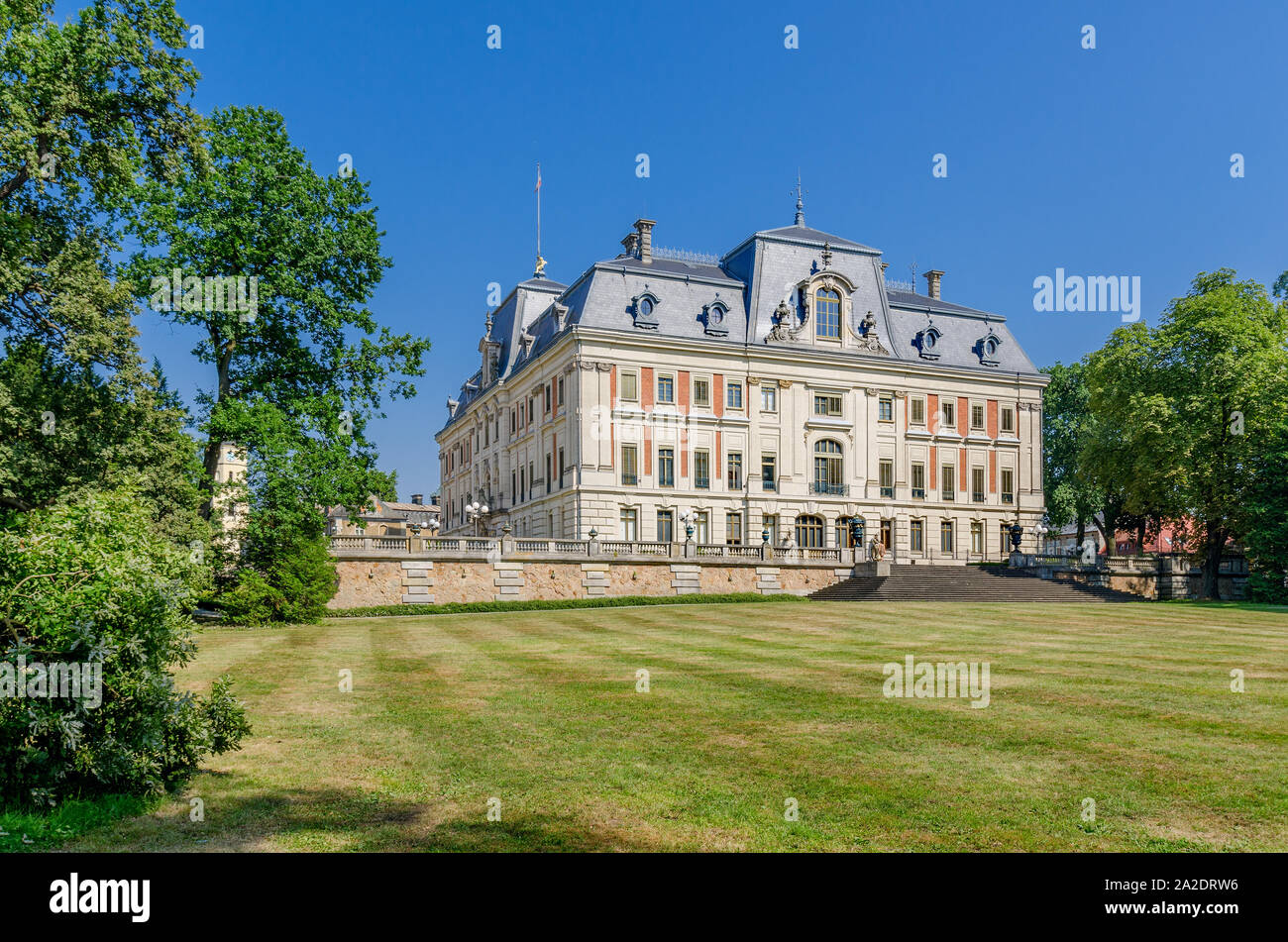 Pszczyna (ger.: Pless), provincia di Slesia, Polonia. Il Neo-castello barocco della famiglia Hochberg, museo al presente. Foto Stock