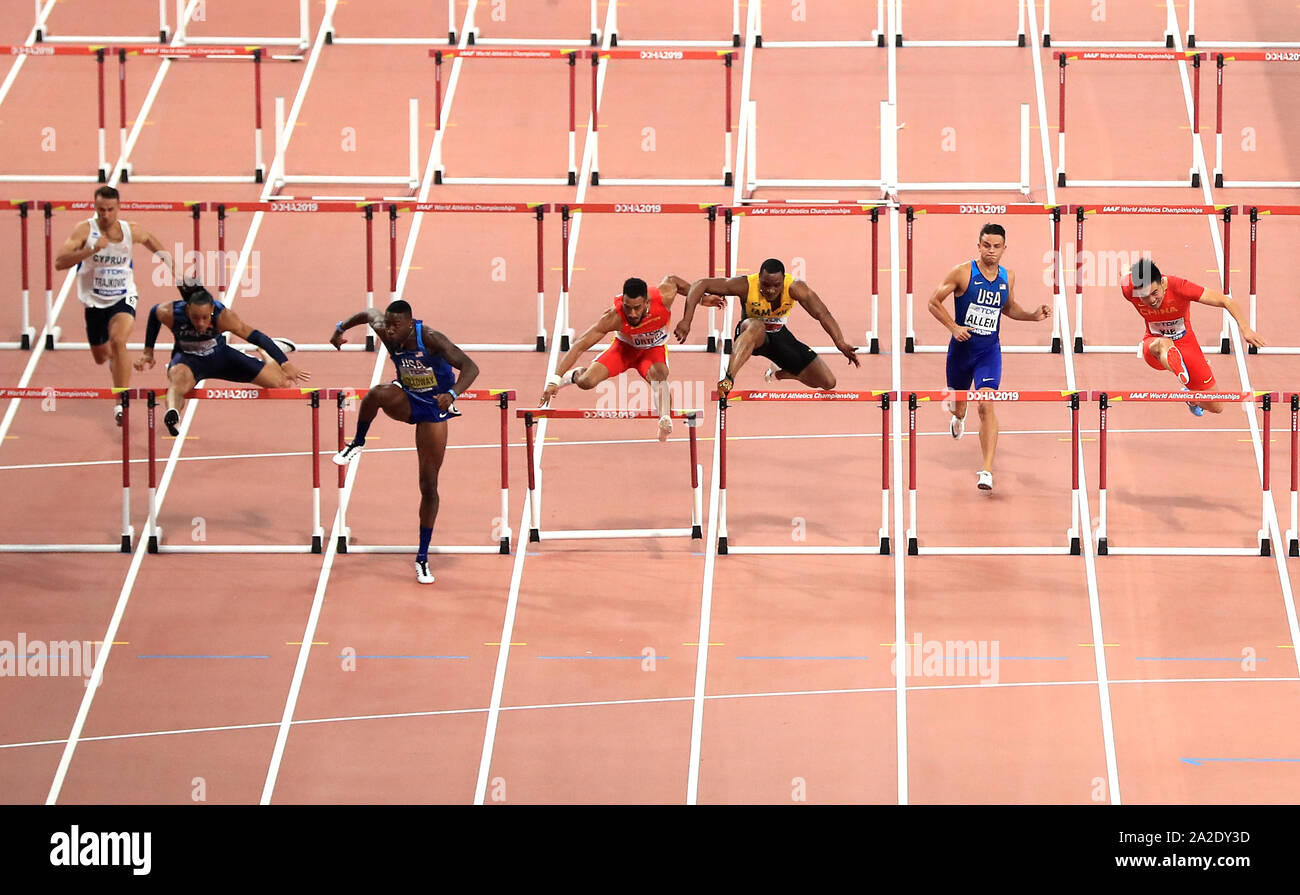 USA LA CONCESSIONE Holloway (terza a sinistra) sul modo di vincere gli Uomini 110m Hurdles Finale durante il giorno sei della IAAF Campionati del Mondo Al Khalifa International Stadium, Doha, Qatar. Foto Stock
