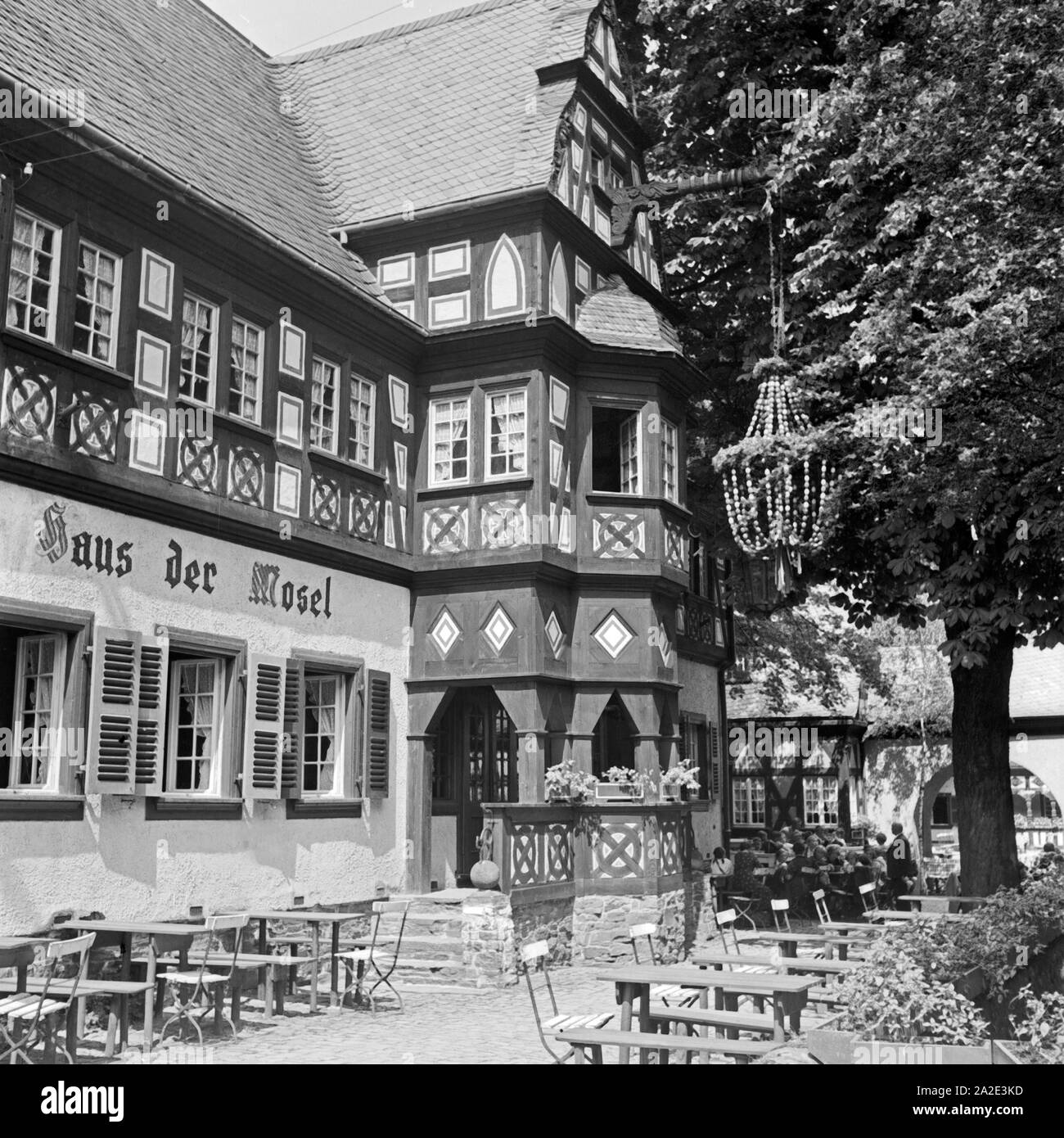 Im Weindorf di Coblenza, Deutschland 1930er Jahre. Koblenz villaggio del vino, Germania 1930s. Foto Stock