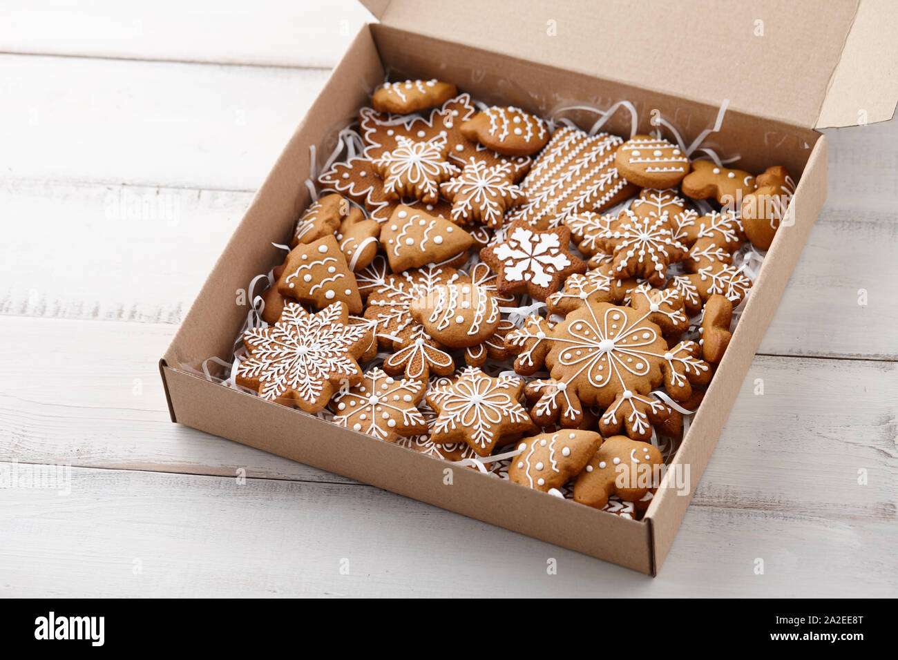 Natale gingerbread cookies in scatola di cartone Foto Stock
