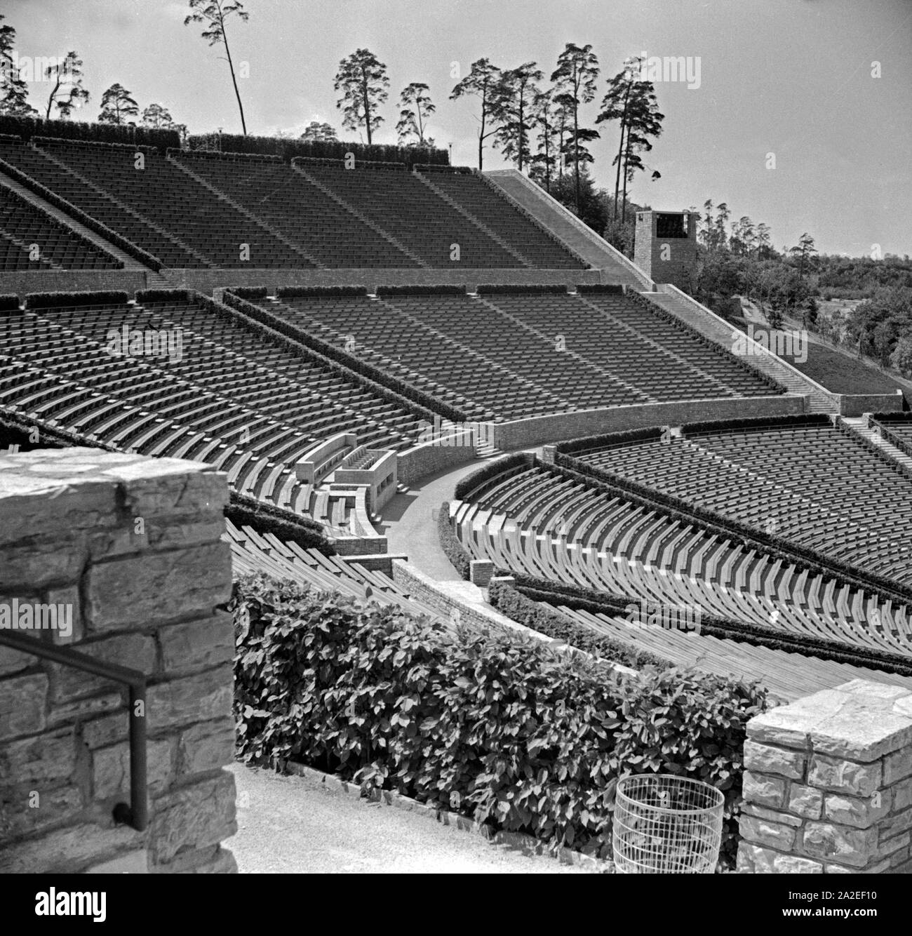 Blick auf die Sitzplatztribünen im Stadion, Berlino 1936. Per visualizzare le sedi delle tribune dello stadio, Berlino 1936. Foto Stock