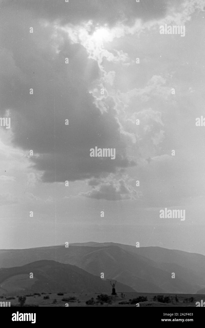 Weite Der Himmel über dem Schwarzwald, Deutschland 1930er Jahre. L'ampio Cielo sopra la Foresta Nera, Germania 1930s. Foto Stock