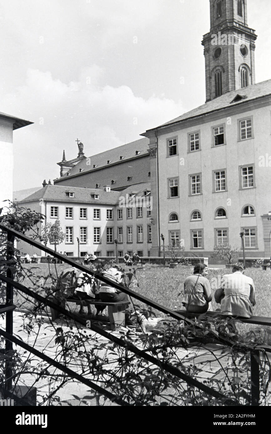 Ein Ausflug zur Ruprecht-Karls-Universität di Heidelberg, Deutsches Reich 1930er Jahre. Un'escursione alla Ruprecht Karls University in Heidelberg; Germania 1930s. Foto Stock