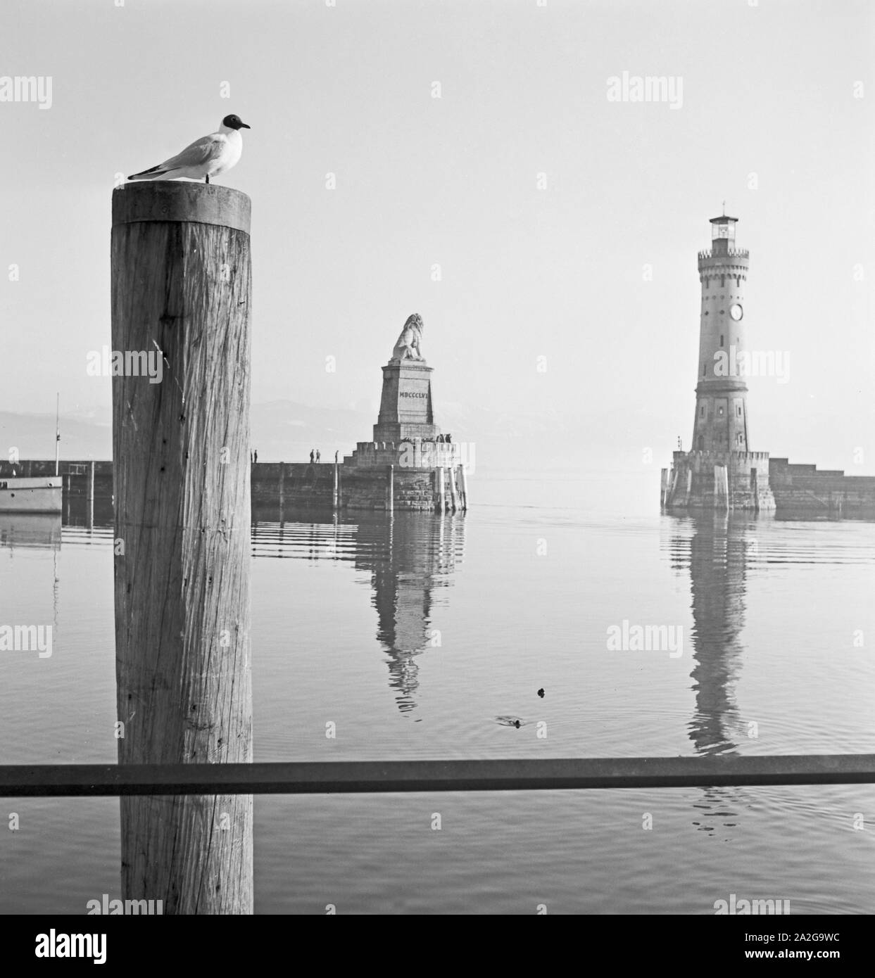 Ein Ausflug nach Lindau am Bodensee, Deutsches Reich 1930er Jahre. Un viaggio a Lindau situato in prossimità del lago di Costanza, in Germania 1930s. Foto Stock