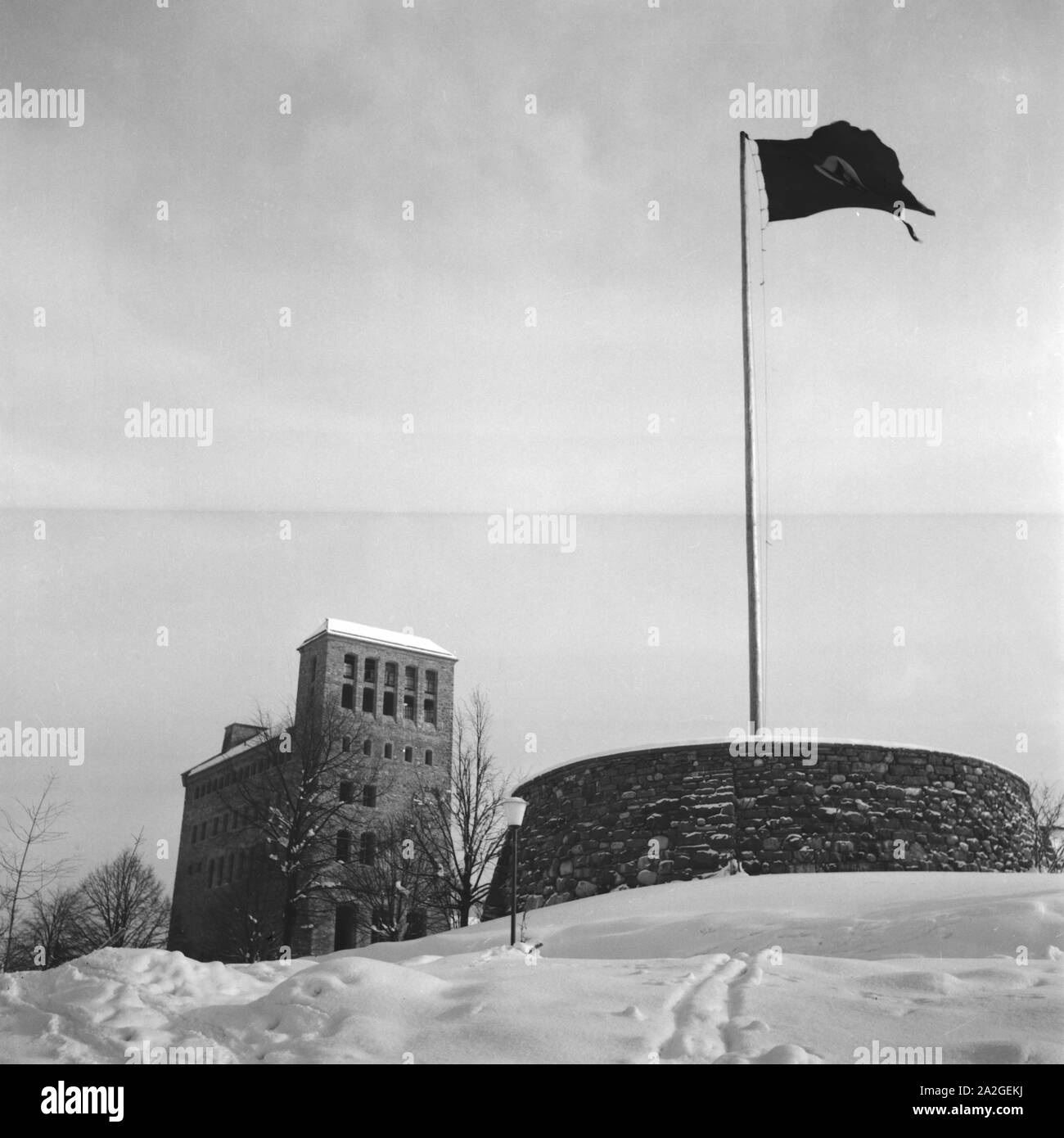 Skiausflug nach Immenstadt im Allgäu, Deutschland 1930er Jahre. Sciare Vacanza a Immenstadt nella zona Allgaeu, Germania 1930s. Foto Stock