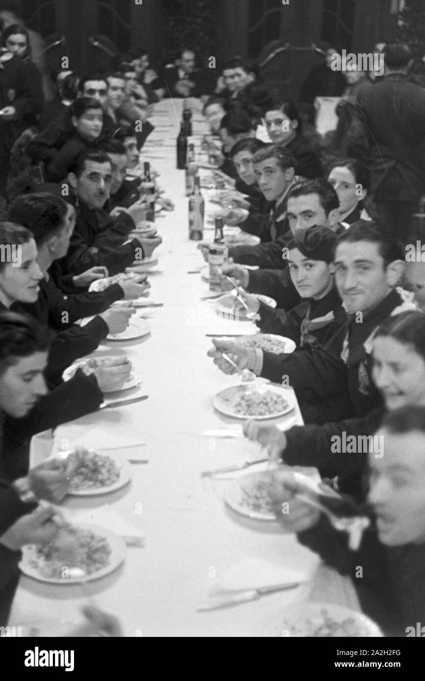 Eine italienische Hochzeit, Deutsches Reich 1930er Jahre. Un italien wedding, Germania 1930s. Foto Stock