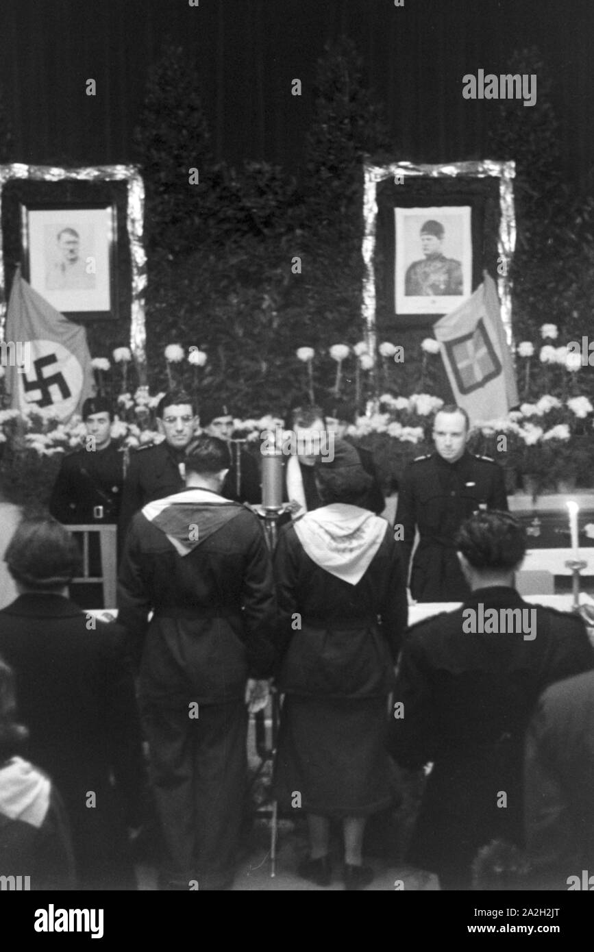 Eine italienische Hochzeit, Deutsches Reich 1930er Jahre. Un italien wedding, Germania 1930s. Foto Stock