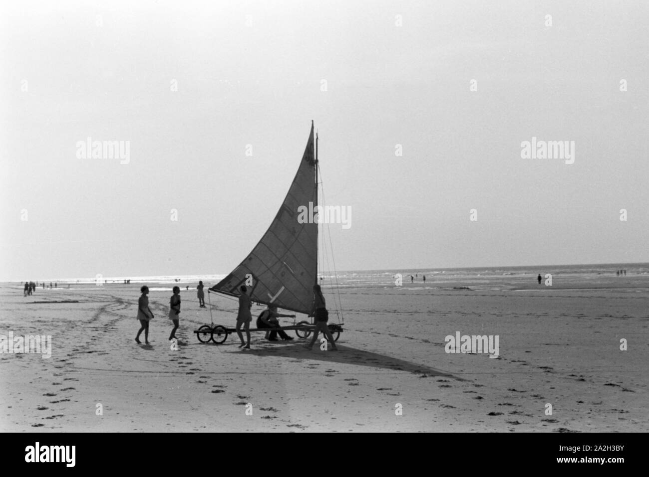 Sommerferien auf der Nordseeinsel Juist, Deutsches Reich 1930er Jahre. Vacanze estive sull'isola del Mare del Nord Juist, Germania 1930s. Foto Stock