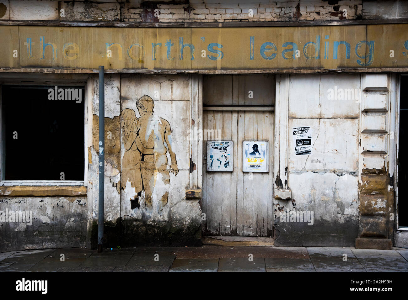 Rovinato, facciata abbandonati in Manchester Foto Stock