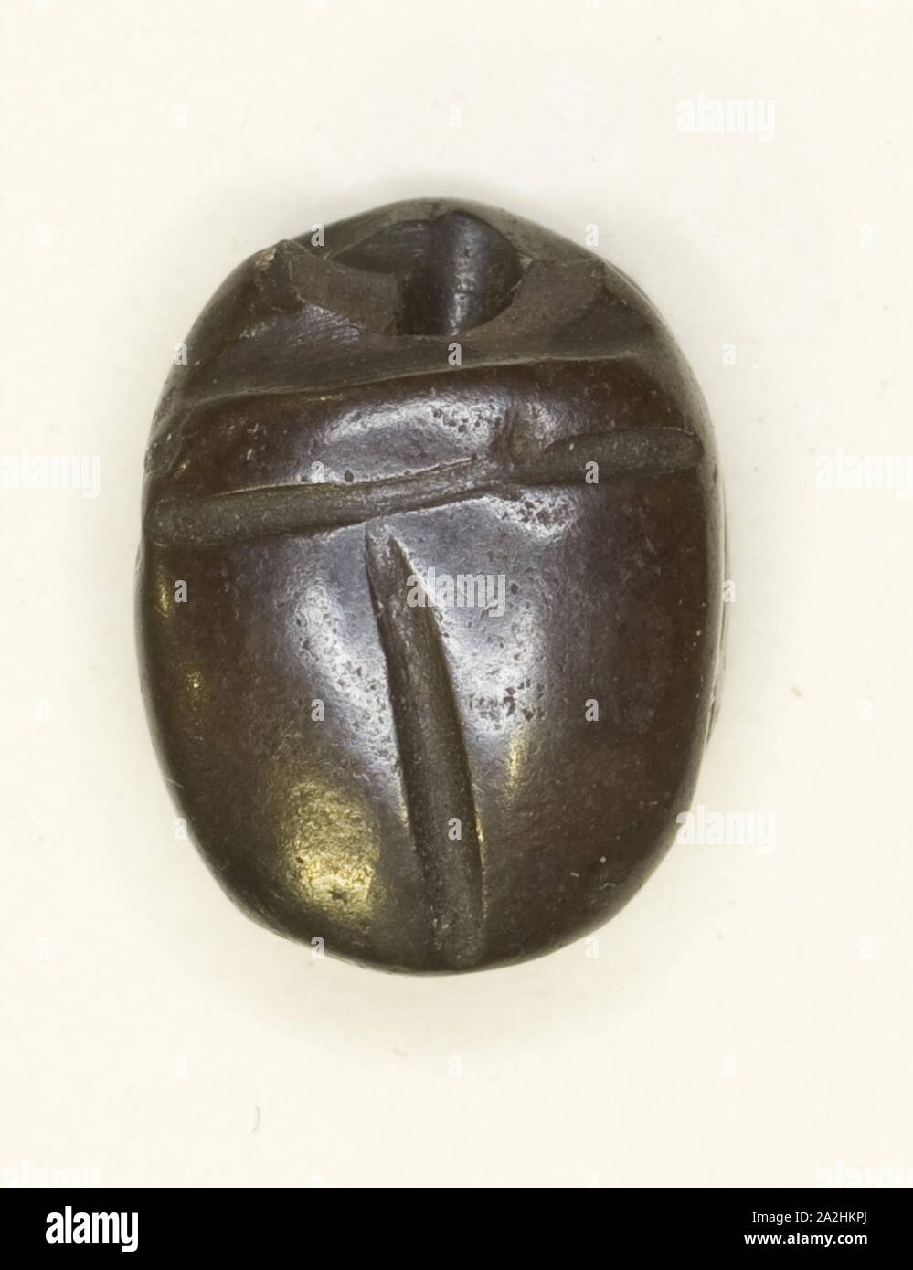 Scarabeo: Uninscribed, Regno di Mezzo-periodo tardo, dinastie 12-26 (circa 1985-525 BC), egiziano, Egitto, pietra, 0,5 × 1,1 × 0,8 in. (3/16 x 7/16 x 5/16 in Foto Stock