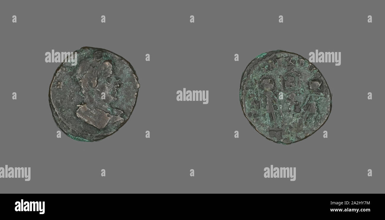 Medaglia raffigurante un imperatore, iv secolo D.C., Romano, Impero Romano, bronzo, Diam. 1.6 cm, 1,79 g Foto Stock
