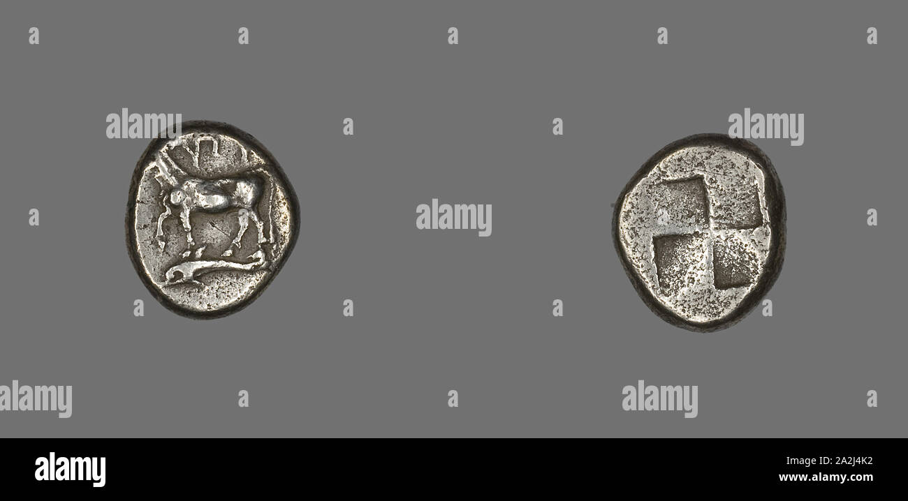 Drachm (moneta) raffigurante una mucca con Delfino al di sotto di circa 416/357 BC, greco, antica Grecia, argento, Diam. 1.7 cm, 5,15 g Foto Stock