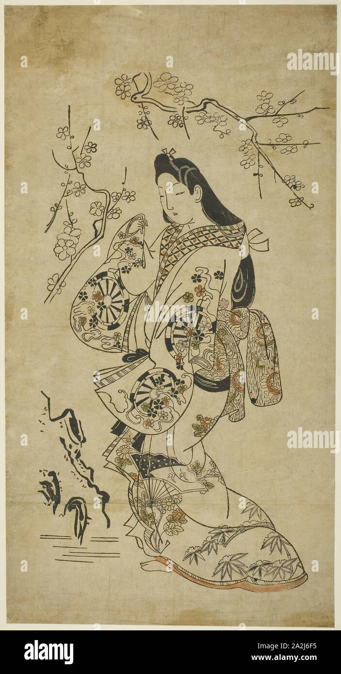 Una giovane donna Camminare vicino a un albero di prugna, c. 1688, Giapponese, Giappone, colorate a mano woodblock stampa, o-oban, tan-e, 22 x 11 1/2 in Foto Stock