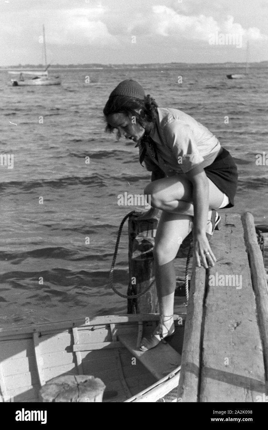 Ein Sommertag an der Ostsee, Deutschland 1930er Jahre. Un giorno di estate al Mar Baltico, Germania 1930s. Foto Stock