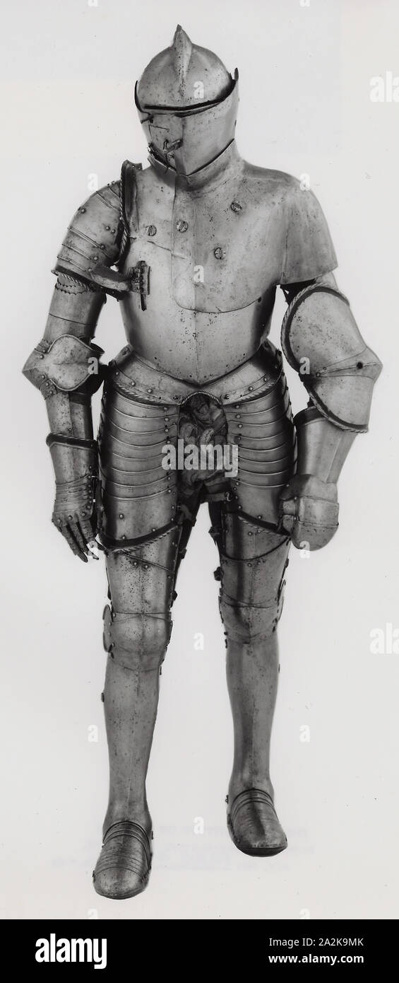 Armor per la Giostra, c. 1550/60 con aggiunte successivamente, Italiano, Italia, acciaio, H. 182.9 cm (72 in. Foto Stock