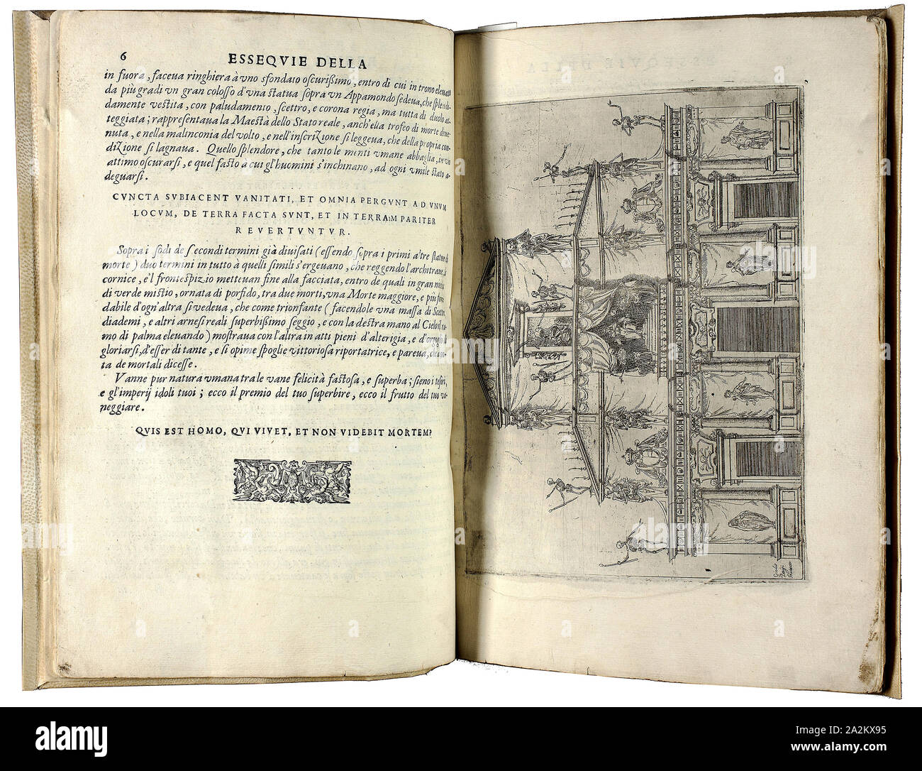 Funerale del Santo Cattolico e Royal Maestà Margherita d'Austria regina di Spagna (Essequie della Sacra Cattolica e Real Maesta di Margherita d'Austria Regina di Spagna), 1612, Jacques Callot (Francese, 1592-1635), Giulio Parigi (Italiano, 1571-1635), Antonio Tempesta (Italiano, 1555-1630), e Raffaello Schiaminossi (Italiano, c. 1529-1622), scritto da Giovanni Altoviti (italiano, XVII secolo), pubblicato da Bartolommeo Sermartelli e Fratelli (italiano, XVII secolo), Francia, prenota con ventinove incisioni con la xilografia e la stampa tipografica in nero su crema di latte di cui carta, 313 × 232 × 11 mm, immagini del Foto Stock