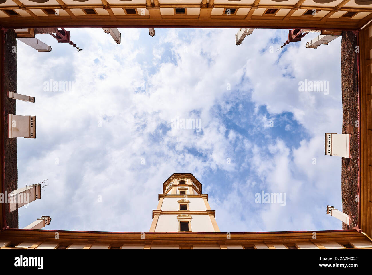 Vista sul Palazzo Eggenberg cortile posto turistico, famosa meta di viaggio in Stiria. Foto Stock