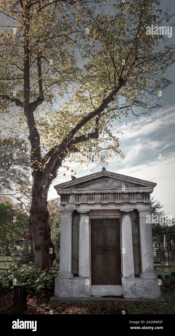 Il suggestivo cimitero Bromptom in Kensington, Londra, Regno Unito, Foto Stock