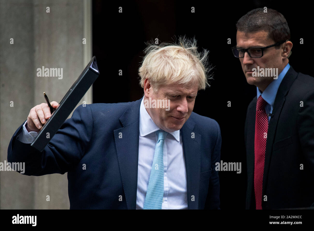 Il primo ministro Boris Johnson lascia 10 Downing Street, Londra. Foto di PA. Picture Data: giovedì 3 ottobre 2019. Vedere PA storia politica Brexit. Foto di credito dovrebbe leggere: Victoria Jones/filo PA Foto Stock