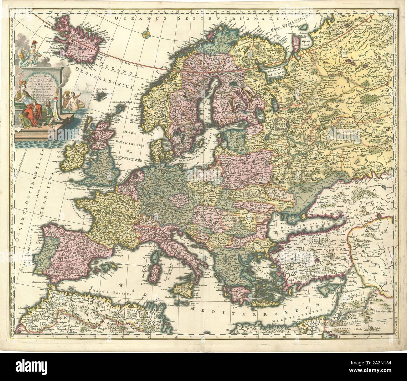 Mappa, Accuratissima Europae tabula multis locis correcta, et nuperrime edita authore Carolo Allard Ph. Tideman del. G. v. Gouwen sc, Carel Allard (1648-1709), Filippo Tiedeman (1657-1705), Gilliam van der Gouwen, calcografia stampa Foto Stock