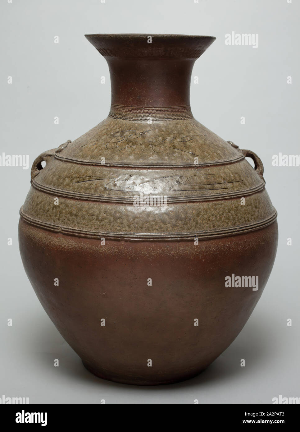Sconosciuto (cinese), Storage Jar, 3° secolo, argilla, smalto di cenere, Altezza: 16 1/2 in Foto Stock