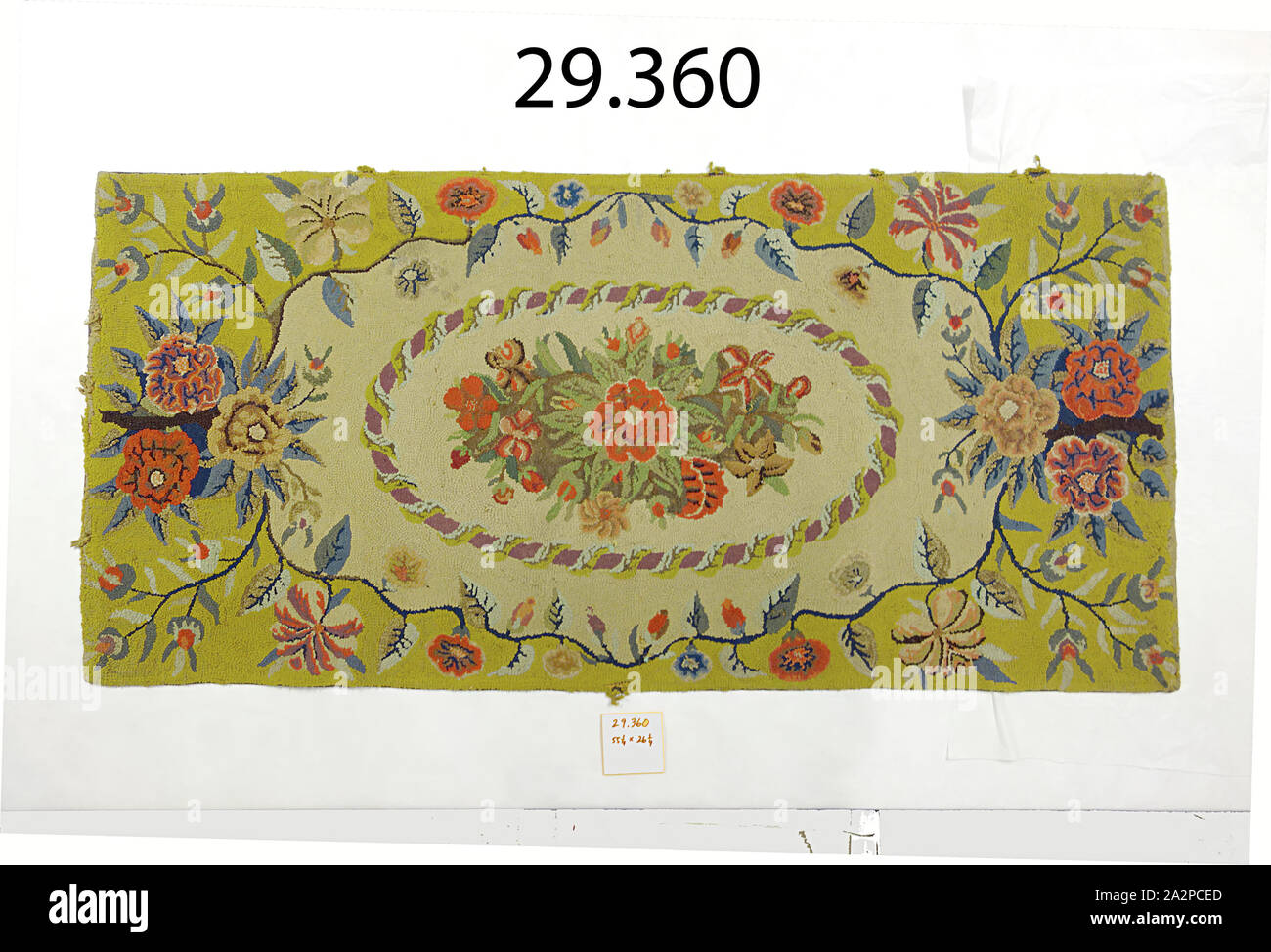 Sconosciuto (americano), agganciato Rug, inizi del XIX secolo, complessivo: 55 1/4 × 26 1/4 pollici (140,3 × 66,7 cm Foto Stock