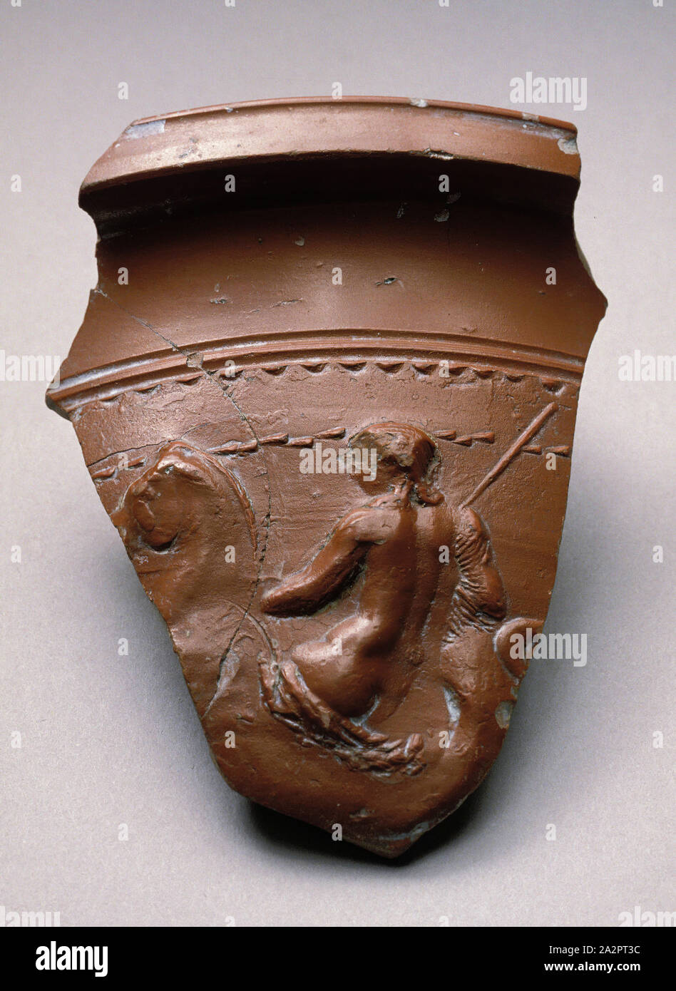 Romano, Frammento di ciotola, fine secolo a.c./inizio del I secolo, terracotta, 3 7/8 x 2 7/8 in Foto Stock