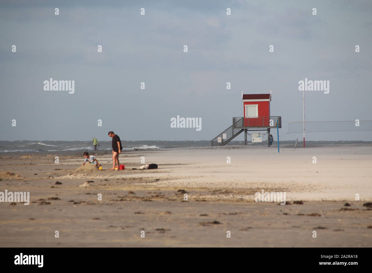 Presso la spiaggia sabbiosa di Langeoog isola in Germania Foto Stock