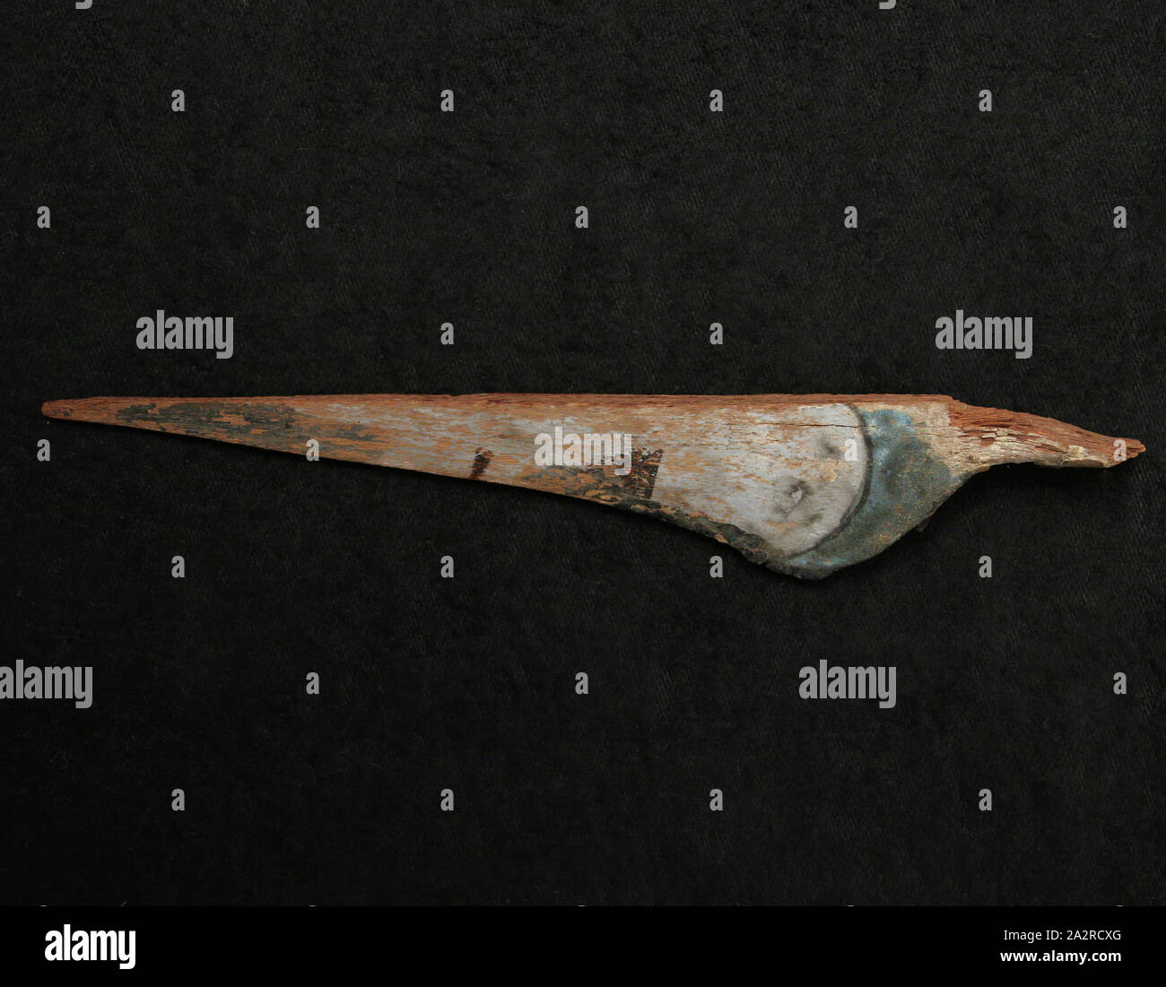 Egiziano, Frammento di coltello, 1800/1700 BC, legno, 6 1/8 in Foto Stock