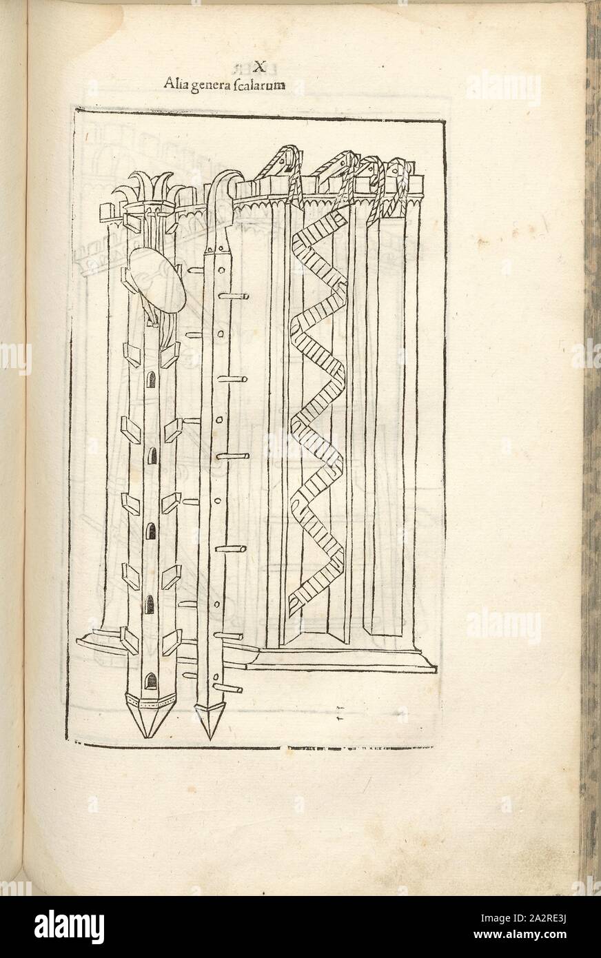 Altri tipi di ostacoli, la guerra nel Medioevo, superando un muro di fortificazione, Escalade, bastoni di legno con i diversi gradini / Fasi, Xilografia, S. 351, (Liber decimus), 1483, Roberto Valturio: [De re militari]. Verona: [Boninus de Boninis], [1483 Foto Stock