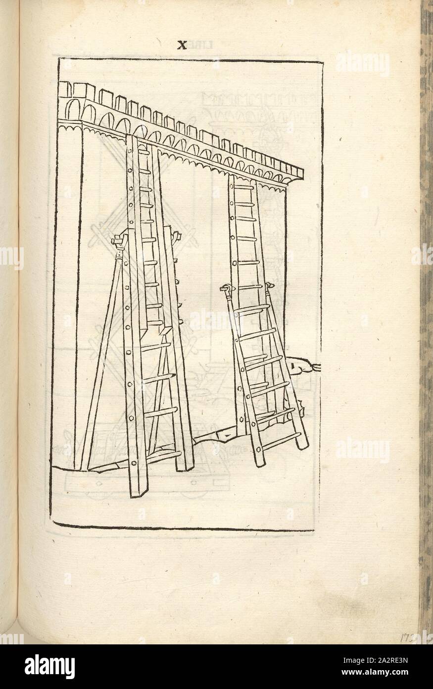 Scale pieghevoli, la guerra nel Medioevo, superando un muro di fortificazione, Escalade, due scale telescopiche, xilografia, p. 353, (Liber decimus), 1483, Roberto Valturio: [De re militari]. Verona: [Boninus de Boninis], [1483 Foto Stock