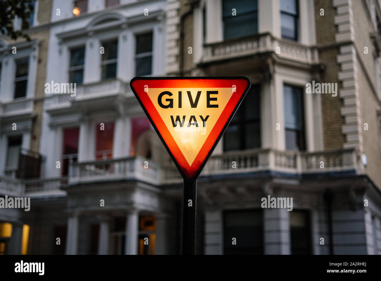 Dare modo segno nella città di Londra Foto Stock