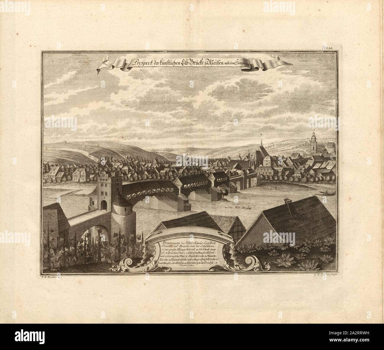 Prospettiva dell'artificiale Elbe bridge a Meissen con un Hängewerck, il ponte del fiume Elba a Meissen, firmato: I. A. Richter del, C. F. Boëtius sculps, Fig. 16, n. 20, dopo p. 96, Richter, Johann Adolf (CANC.); Boetius, Christian Friedrich (sc.); Breitkopf, Bernhard Christoph (ed.), 1735, Carl Schramm cristiana: Historischer Schauplatz in welchem die merkwürdigsten Brücken aus allen Theilen der Welt, insonderheit aber die in den vollkommensten Stand versetzte Dresdner Elb-Brücke, in saubern Prospecten, Münzen und andern Kupferstichen, vorgestellet und beschrieben werden. Lipsia: Bey Bernhard Foto Stock