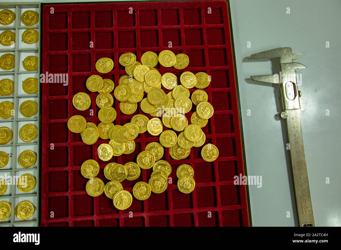 Antiche monete d'oro Israele Antichità autorità Foto Stock