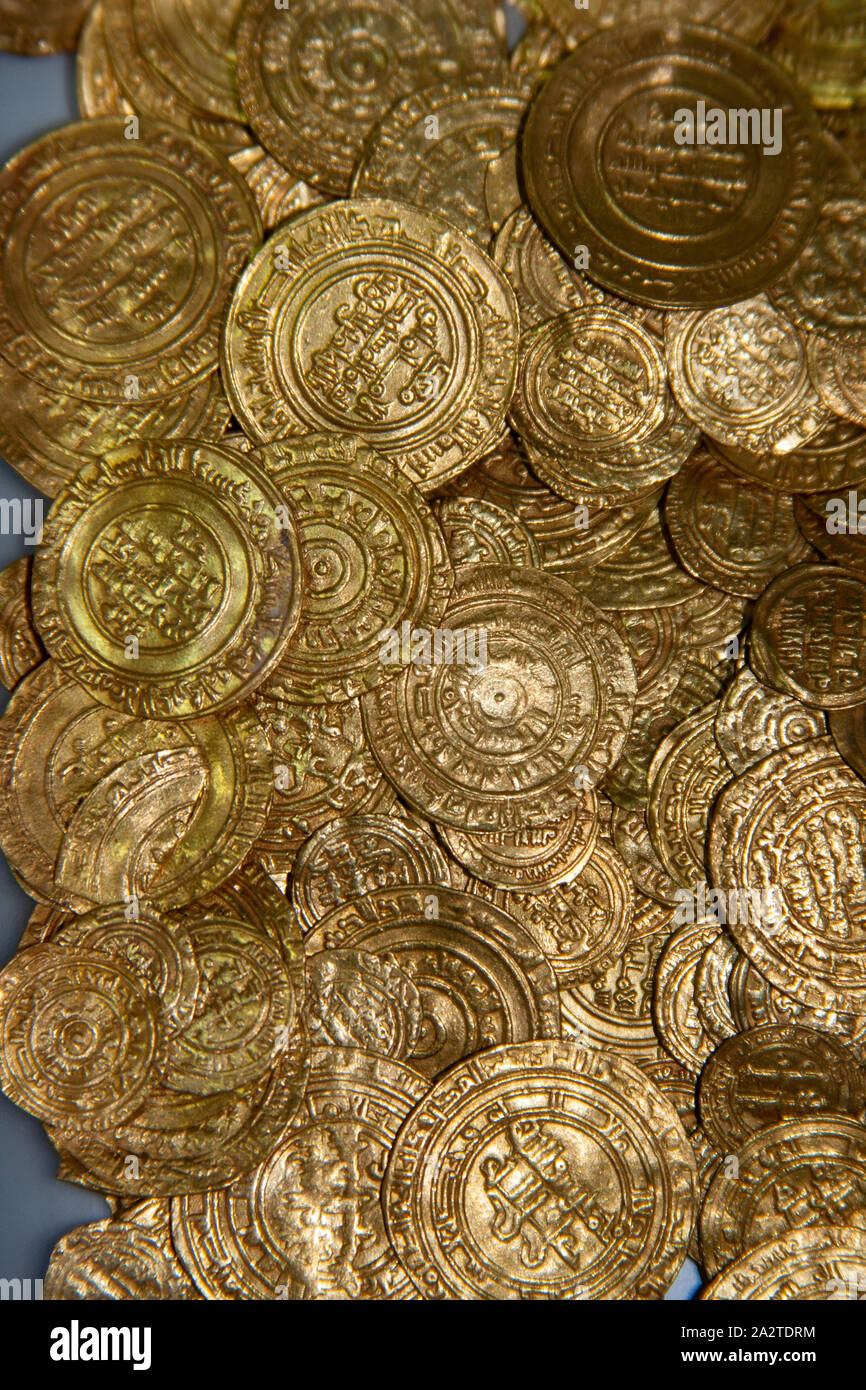 Tesoro di monete d'oro da Cesarea Autorità di Antichità Israele Foto Stock