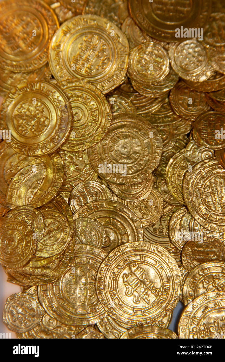 Tesoro di monete d'oro da Cesarea Autorità di Antichità Israele Foto Stock