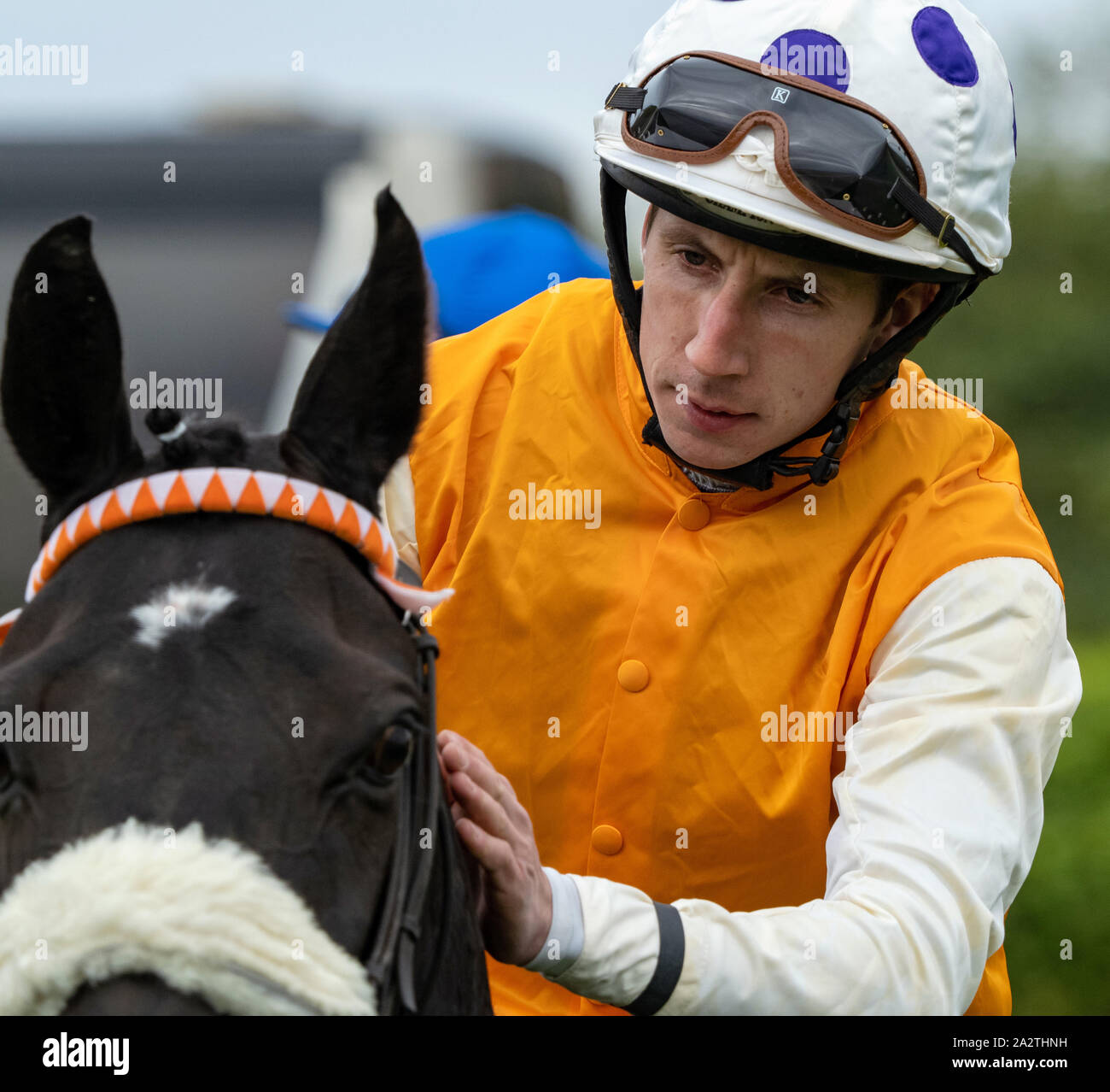 Jockey James Sullivan su Kylie regole, prima dell'inizio dell'Irish stallone fattorie EBF Scottish Premier Fillies' Handicap a Musselburgh - 29 settembre 2 Foto Stock